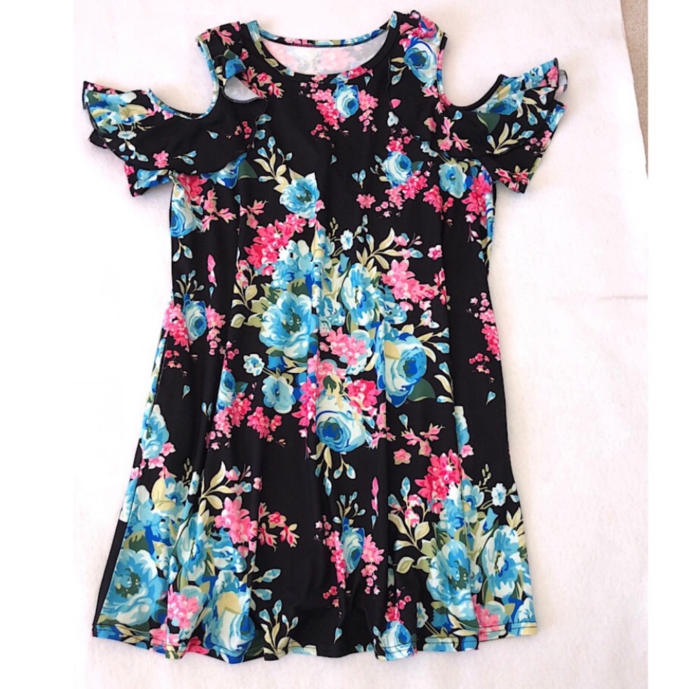 NWT XL Cold Shoulder Black & Floral Mini Dress - Picture 6 of 7